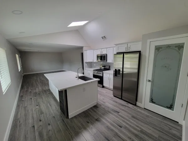 $4,200 | 535 West 15th Street, Tempe, AZ 85281