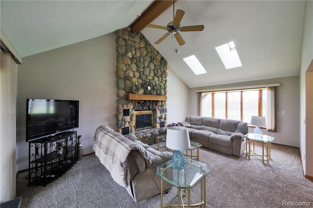 13637 Bliven Road Byron, MI 48418 - Photo 6 of 25 2.jpg
