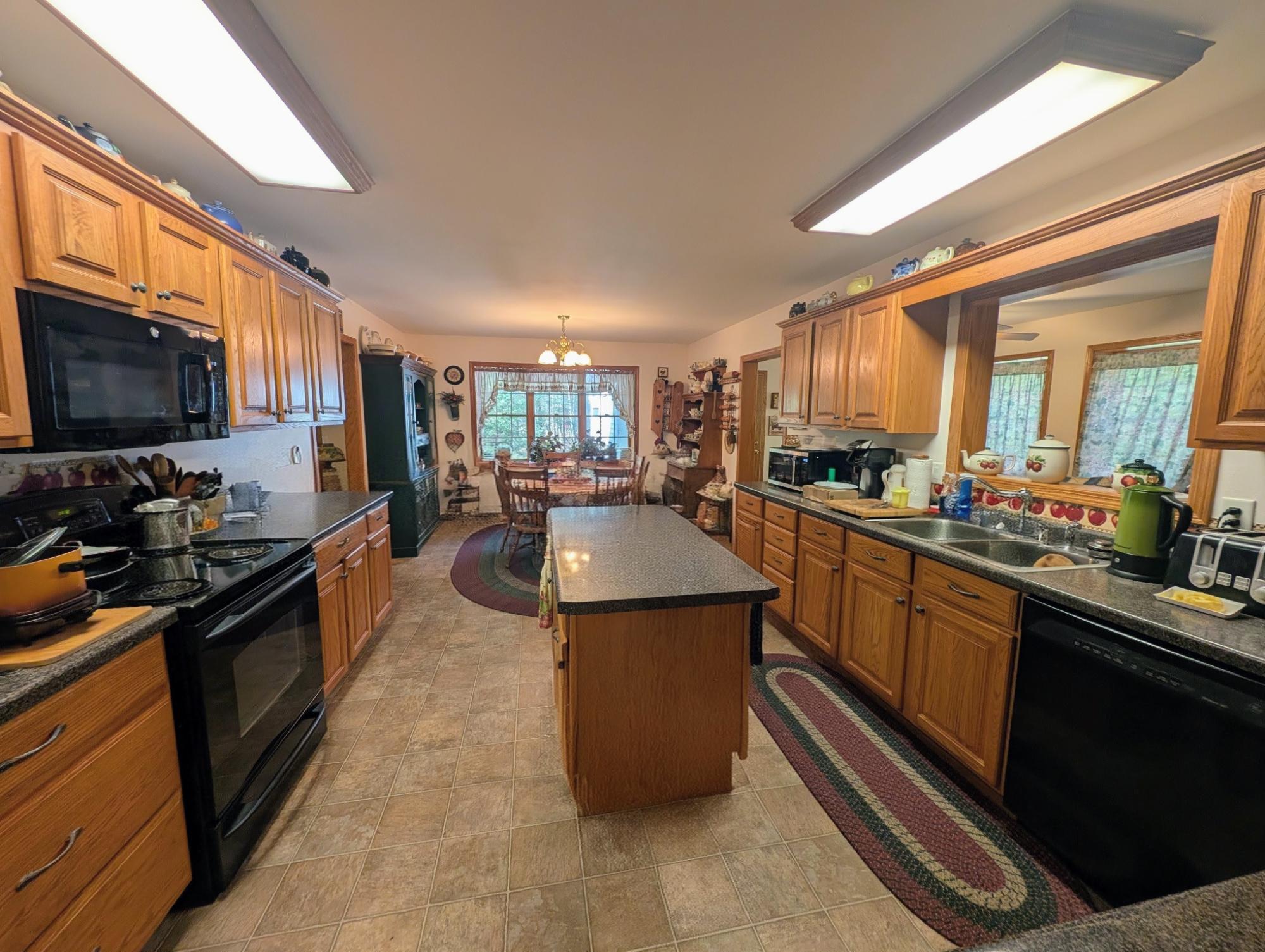 7665 South Buck Ridge Drive Eagle River, WI 54521 - Photo 5 of 35 Gallery Image 5