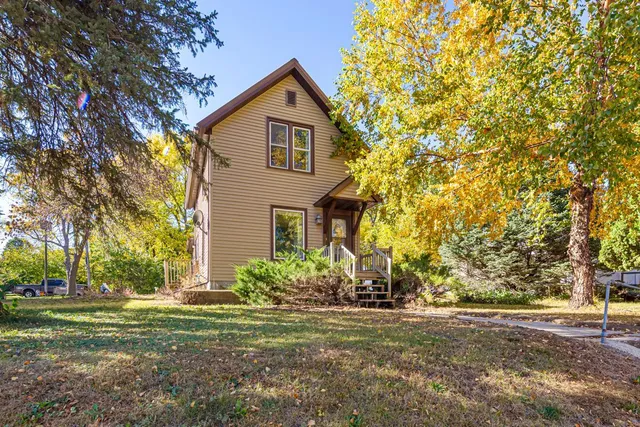 $75,000 | 235 North Seeley Avenue, Dunnell, MN 56127