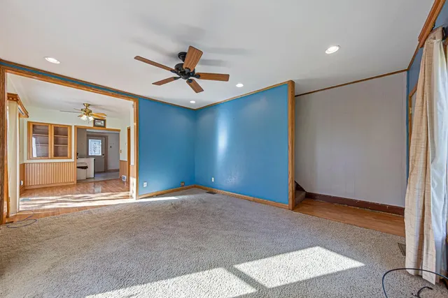 $70,000 | 235 North Seeley Avenue, Dunnell, MN 56127