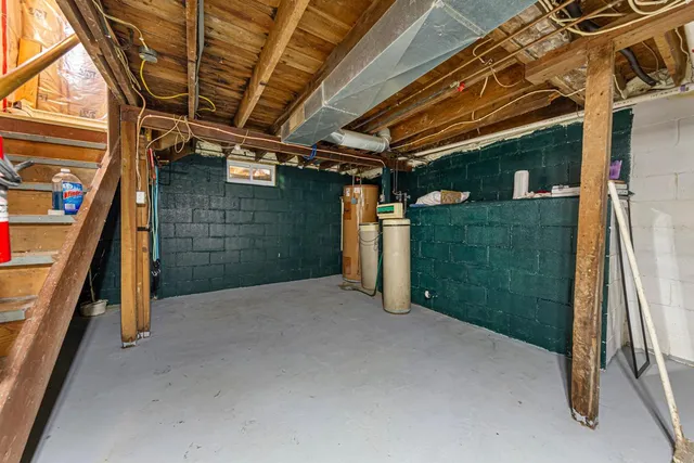 $70,000 | 235 North Seeley Avenue, Dunnell, MN 56127