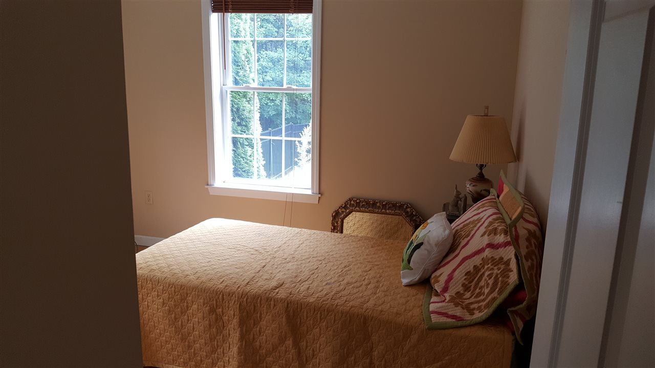 18 Thain Road Hopkinton, NH 03229 - Photo 22 of 37
