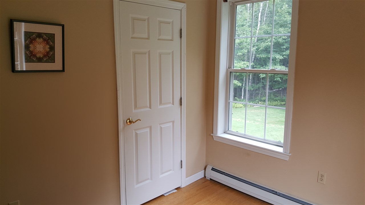 18 Thain Road Hopkinton, NH 03229 - Photo 23 of 37