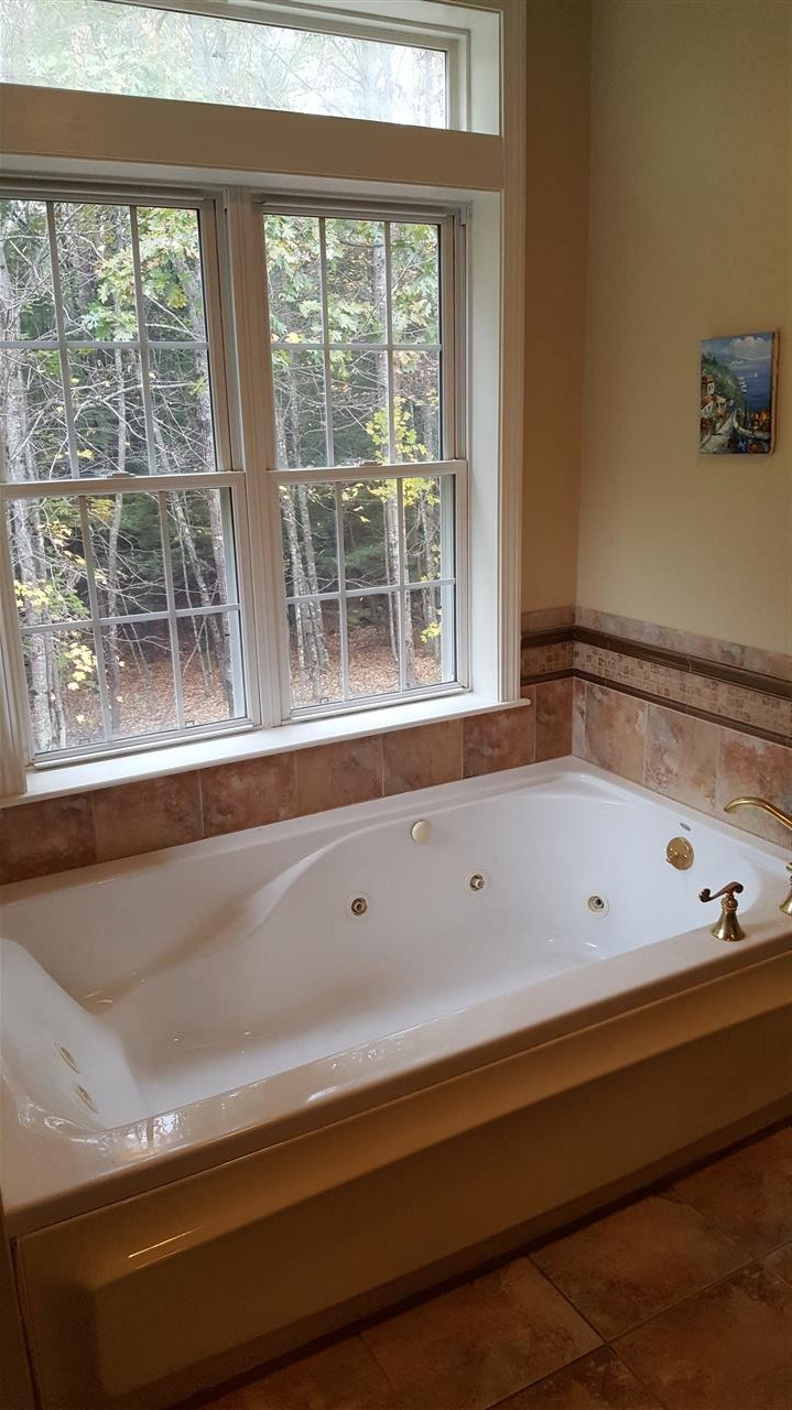 18 Thain Road Hopkinton, NH 03229 - Photo 8 of 37