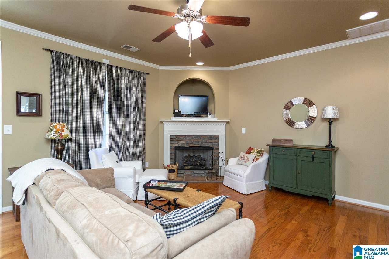 312 Calloway Lane Pelham, AL 35124 - Photo 18 of 38