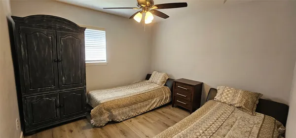$450,000 | 26311 Maplewood Drive, Spring, TX 77386