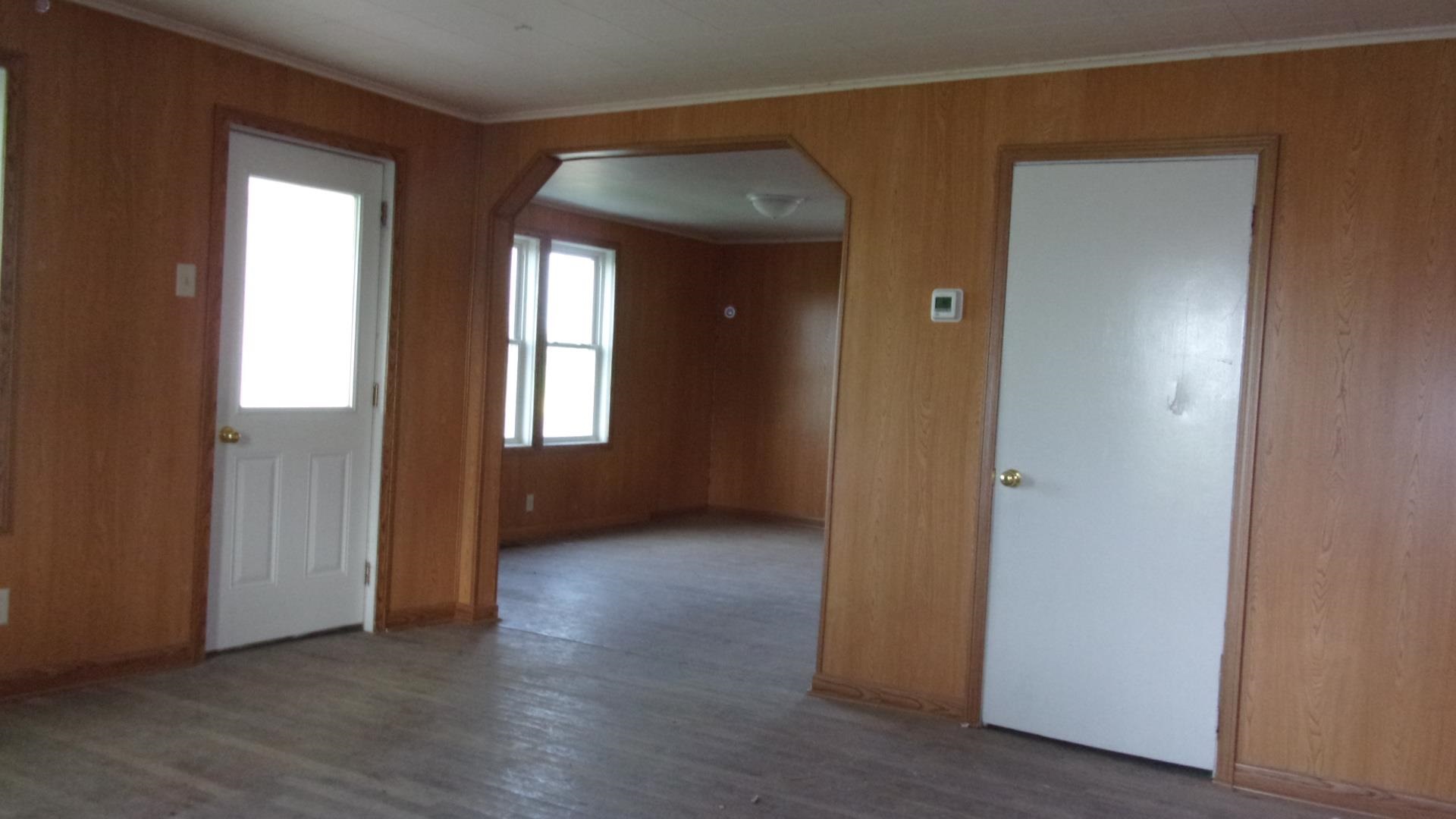 1673 Highway 33 Decatur, IN 46733 - Photo 2 of 25