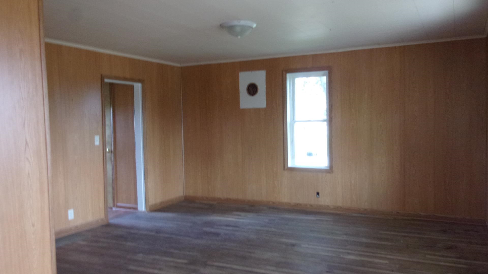 1673 Highway 33 Decatur, IN 46733 - Photo 3 of 25