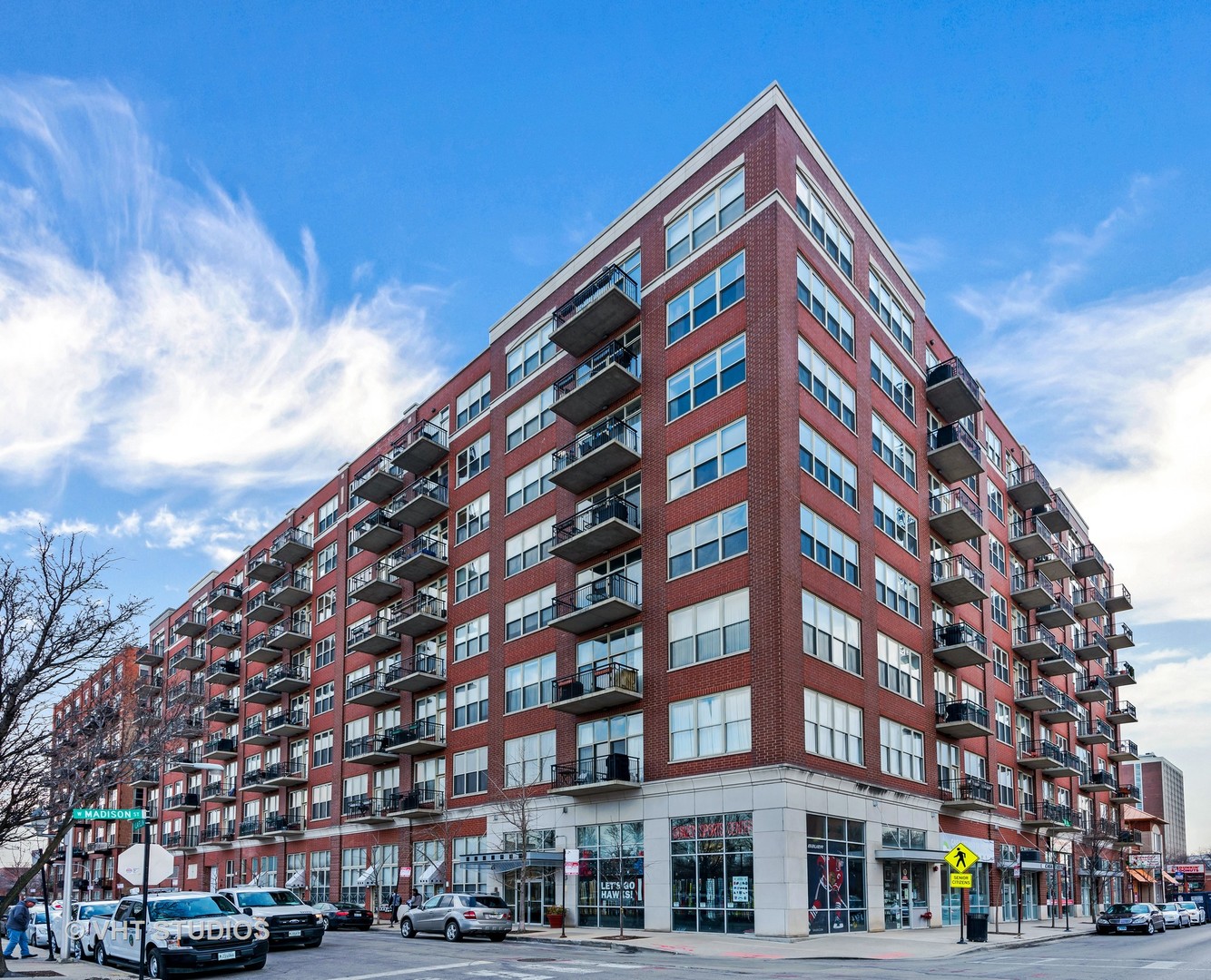 6 South Laflin Street, Unit 820 Chicago, IL 60607 - Photo 1 of 28