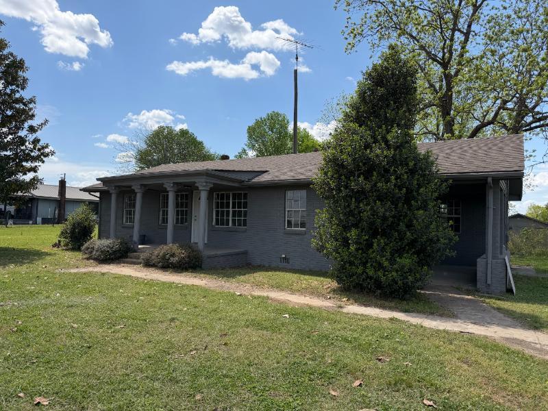320 South Pontotoc Road Bruce, MS 38915 - Photo 4 of 18 Gallery Image 4