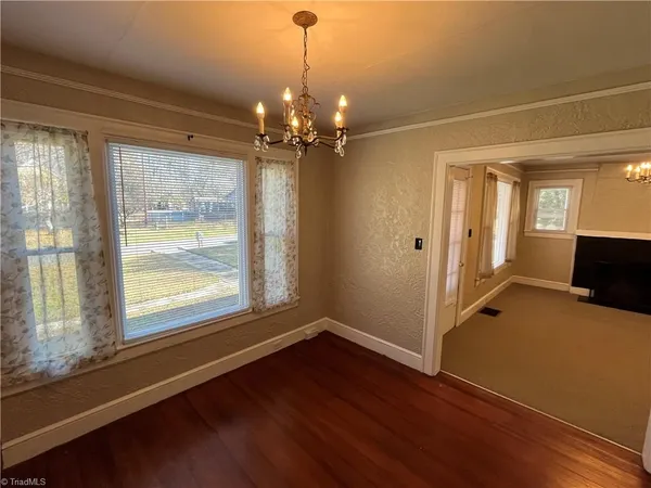 $1,395 | 1835 Thompson Drive, Winston-Salem, NC 27127