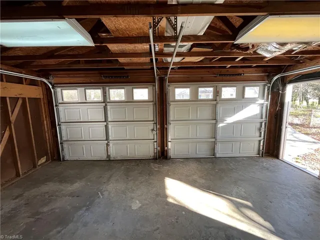 $1,395 | 1835 Thompson Drive, Winston-Salem, NC 27127