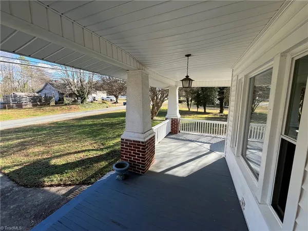 $1,395 | 1835 Thompson Drive, Winston-Salem, NC 27127