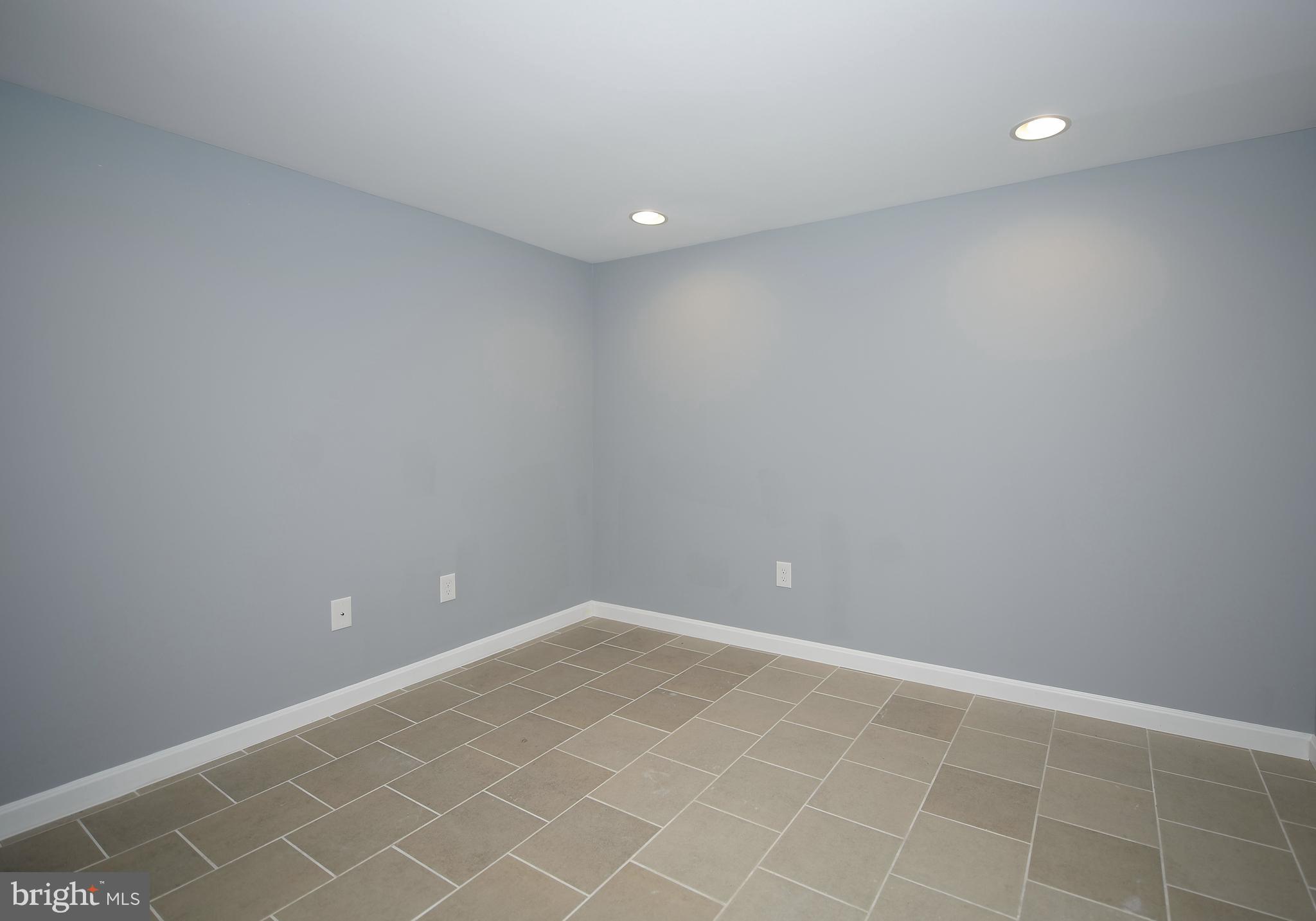 6512 Langdale Road Rosedale, MD 21237 - Photo 31 of 41 Finished basement room 1