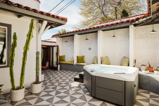 a view of living room