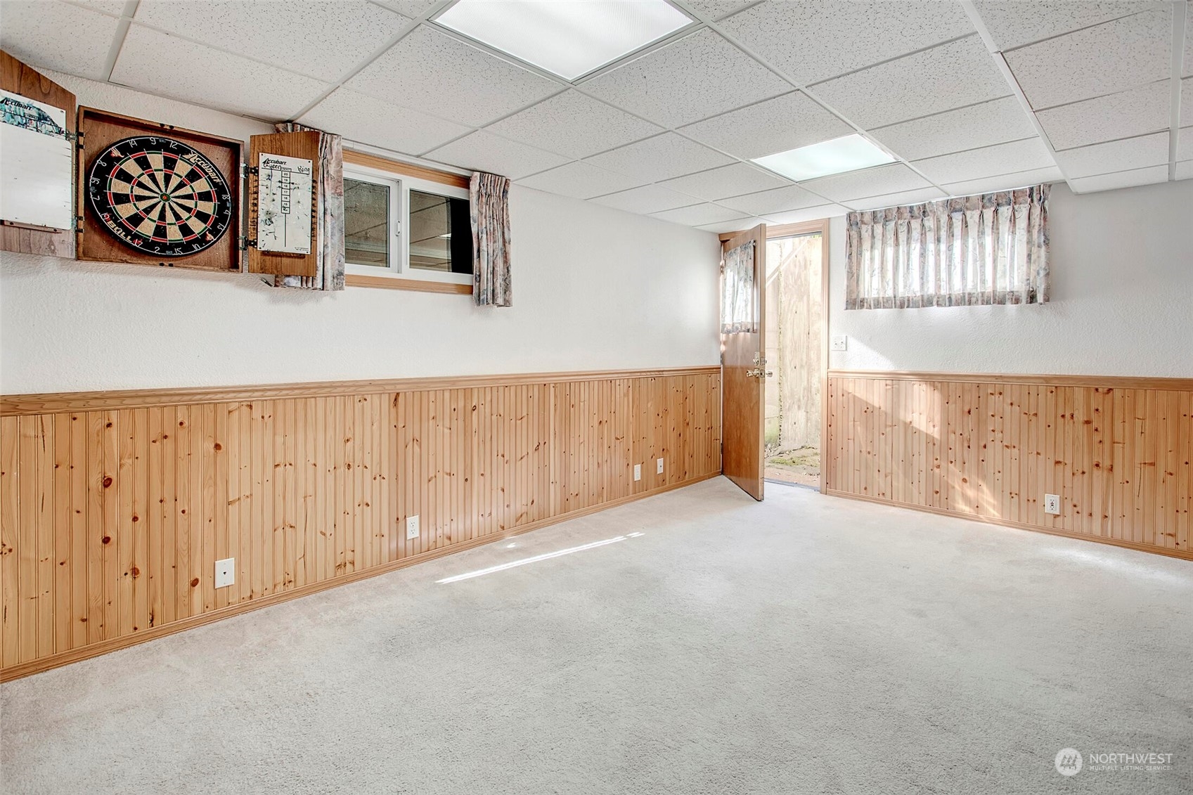 4604 Southwest Wildwood Place Seattle, WA 98136 - Photo 22 of 32 a view of an empty room