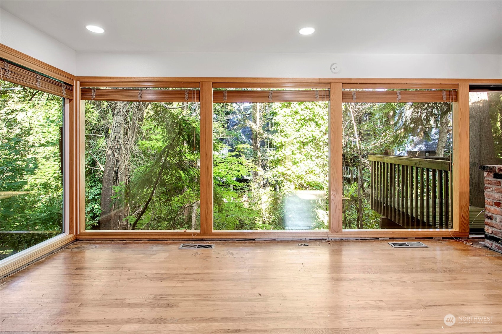 4604 Southwest Wildwood Place Seattle, WA 98136 - Photo 4 of 32