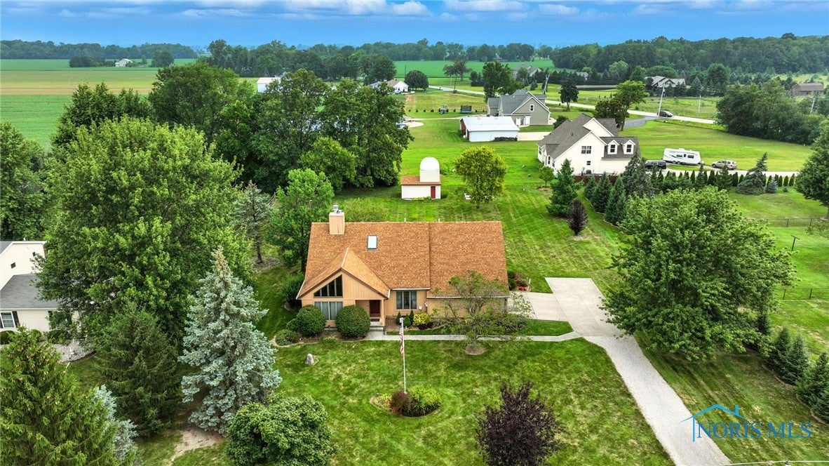 10464 Five Point Road Perrysburg, OH 43551 - Photo 2 of 48 Gallery Image 2