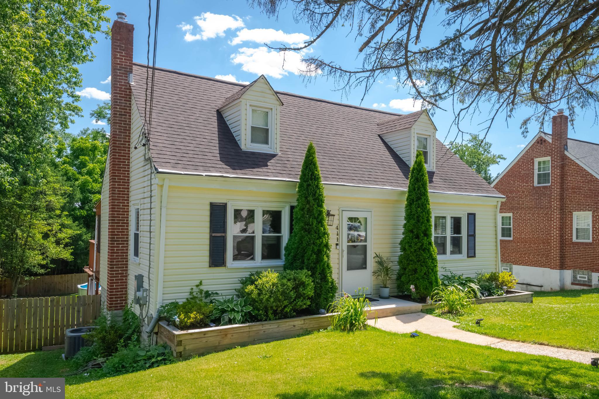 411 Warren Road Cockeysville, MD 21030 - Photo 4 of 57