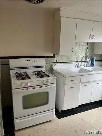 $279,900 | 264 East Main Street, Hamburg, NY 14075