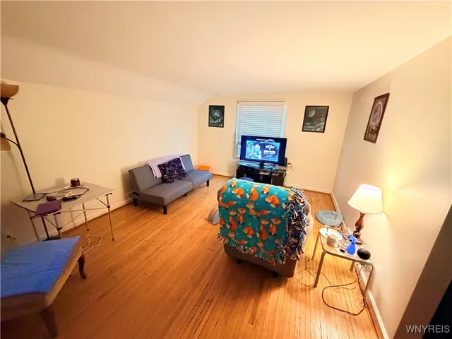 $279,900 | 264 East Main Street, Hamburg, NY 14075