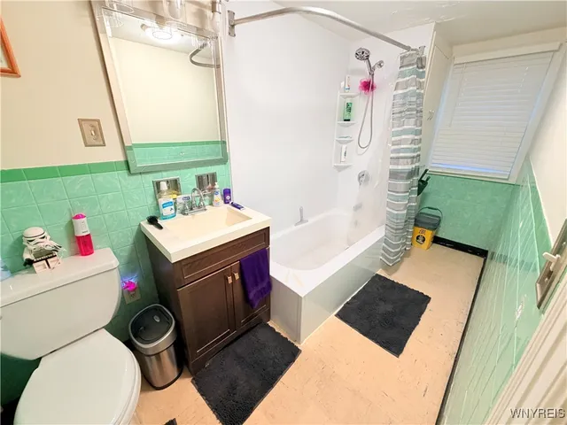 $279,900 | 264 East Main Street, Hamburg, NY 14075