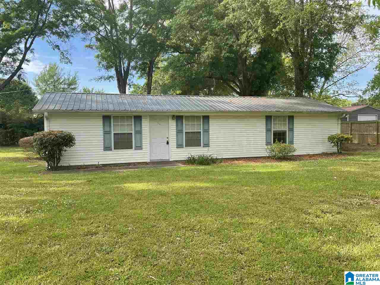 2011 Marsha Avenue Clanton, AL 35045 - Photo 2 of 8