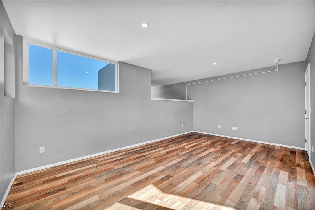 343 Mt Rose Street Reno, NV 89509 - Photo 42 of 46 347 Mount Rose office or den