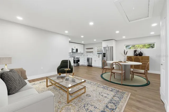 $459,990 | 330 Montana Avenue, St. Cloud, FL 34769