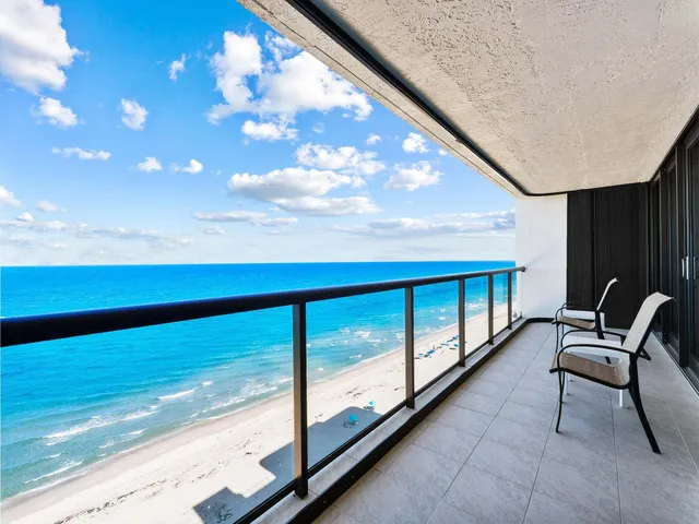 $15,500 | 2727 South Ocean Boulevard, Unit 1406, Highland Beach, FL 33487