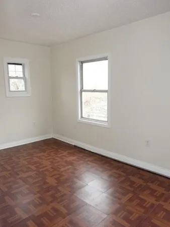 $1,300 | 8205 Outer Drive East, Detroit, MI 48213