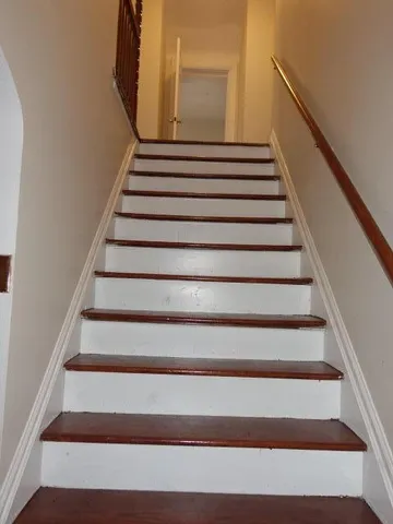 $1,300 | 8205 Outer Drive East, Detroit, MI 48213