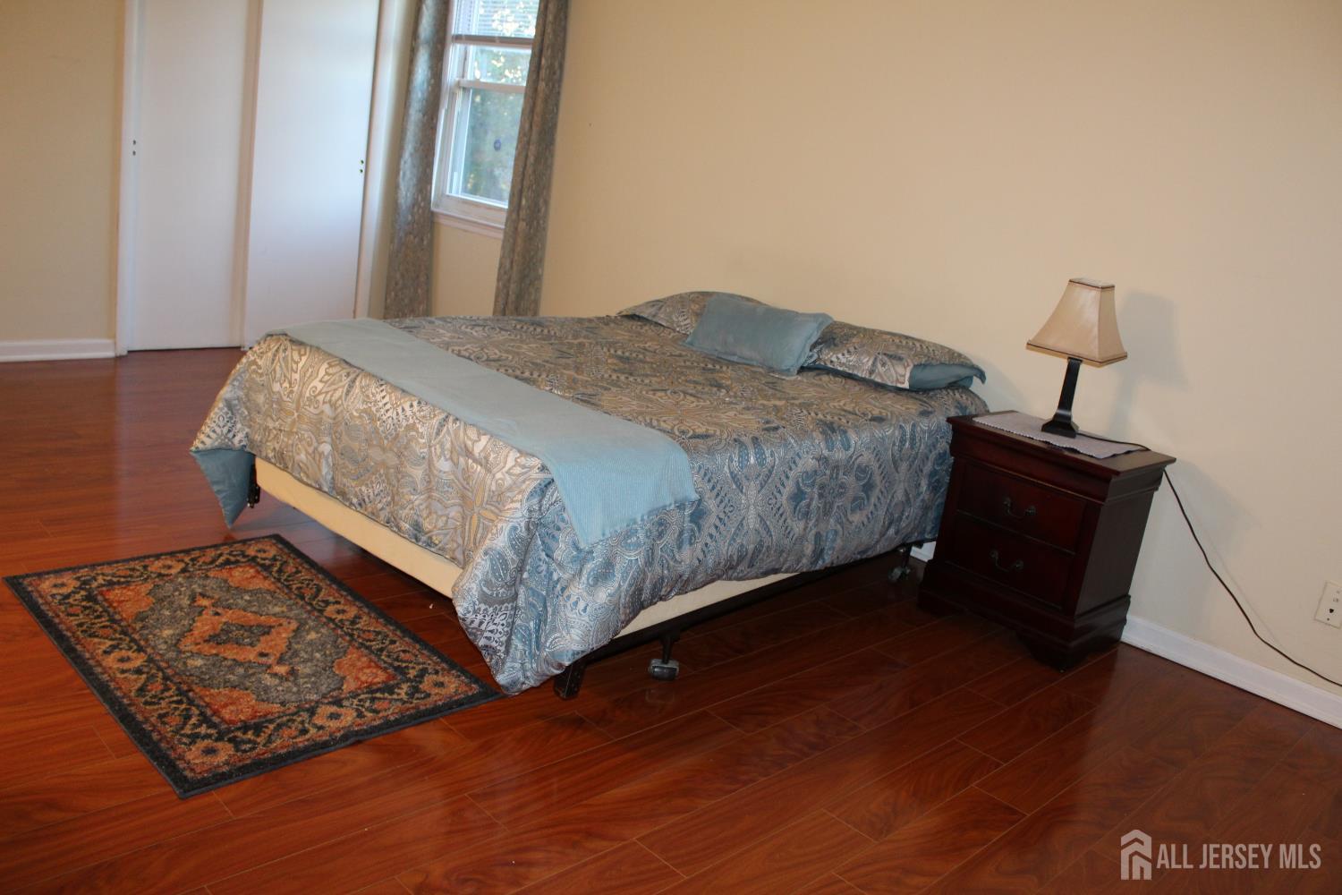 707 Merrywood Drive Edison, NJ 08817 - Photo 18 of 43