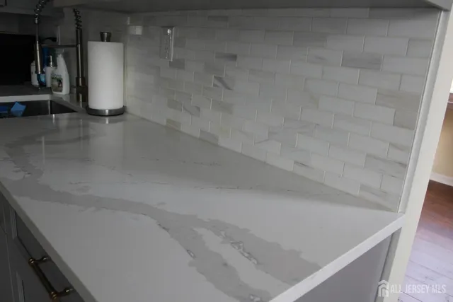 $2,800 | 707 Merrywood Drive, Edison, NJ 08817