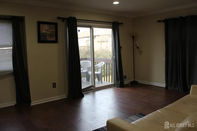 $2,800 | 707 Merrywood Drive, Edison, NJ 08817