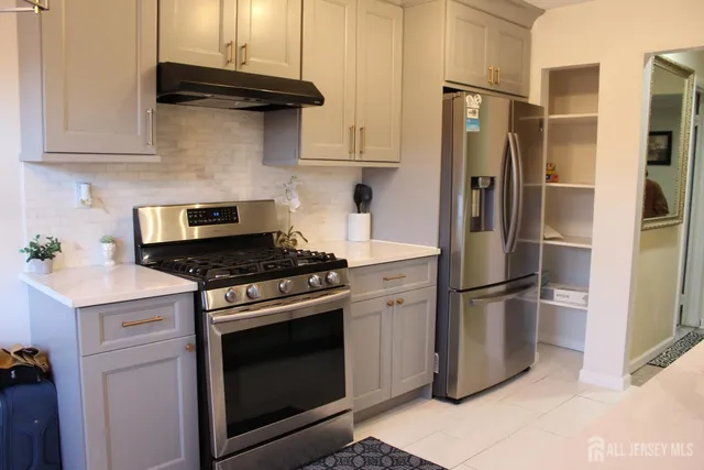 $2,800 | 707 Merrywood Drive, Edison, NJ 08817