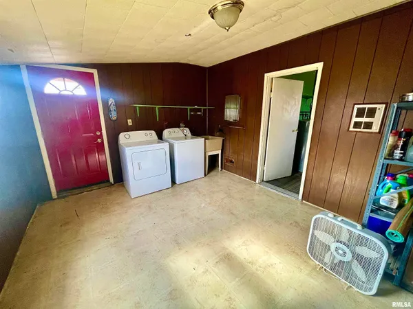 $89,000 | 134 West Osborne Street, Bushnell, IL 61422