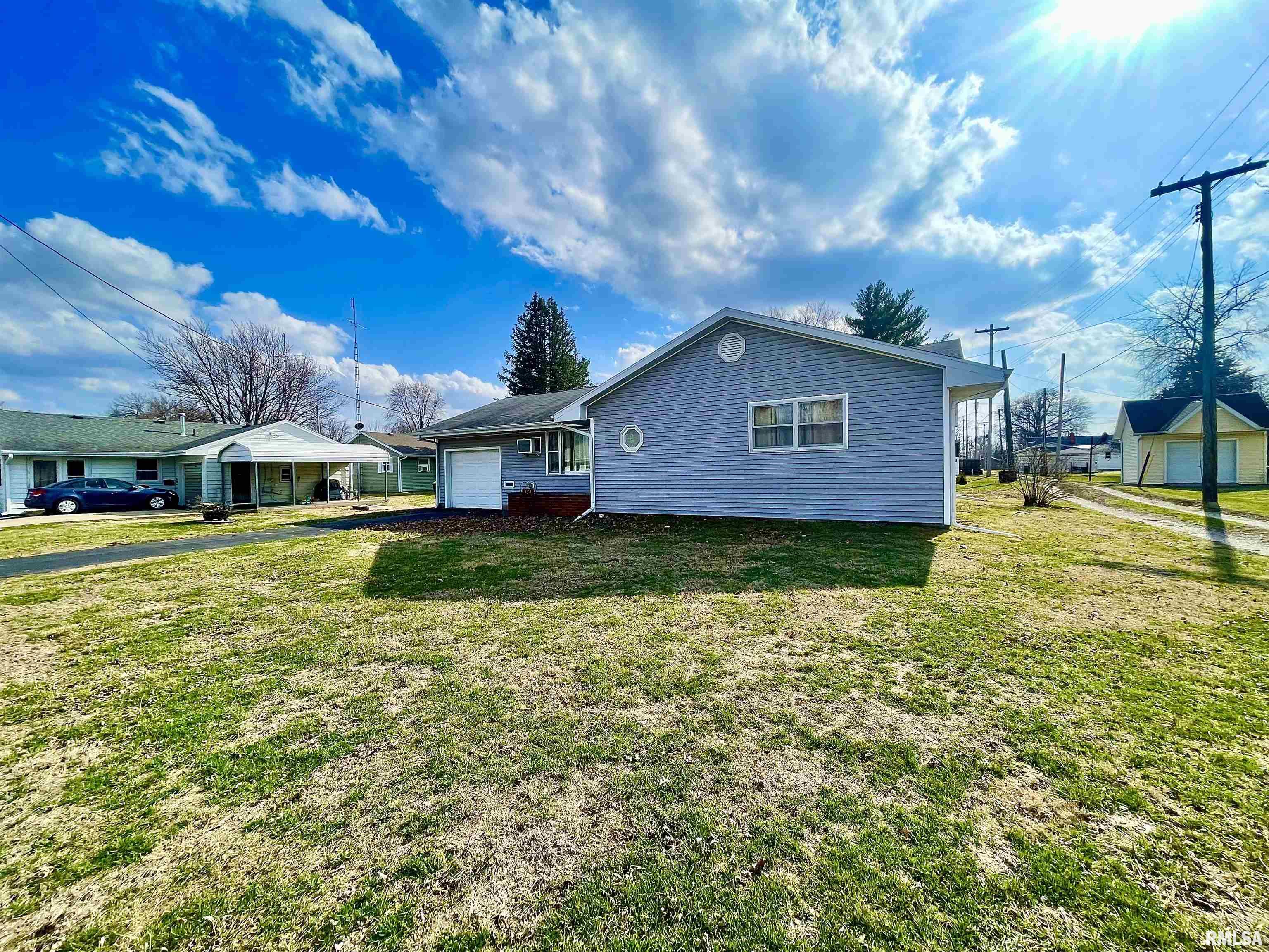 134 West Osborne Street Bushnell, IL 61422 - Photo 2 of 17