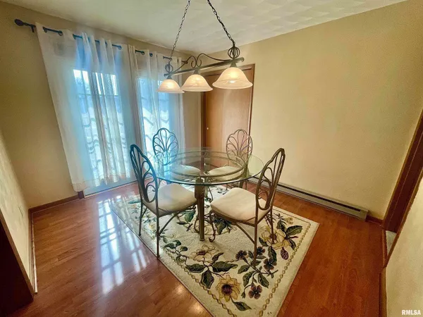 $89,000 | 134 West Osborne Street, Bushnell, IL 61422