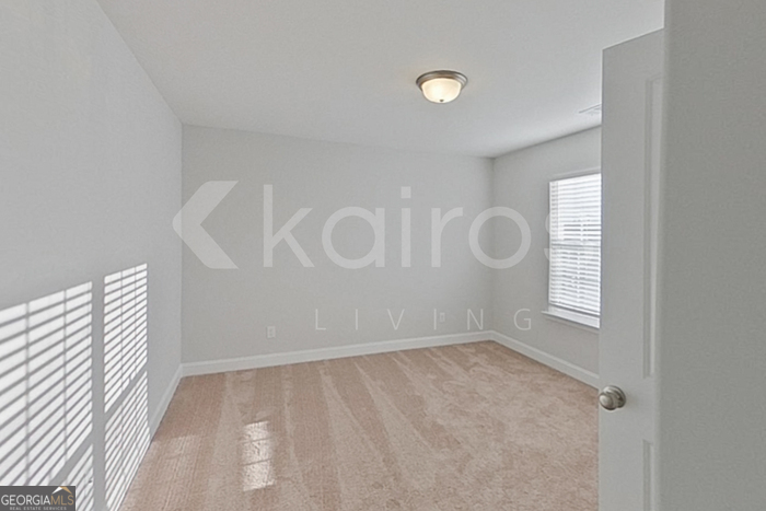 103 Western Red Cedar Drive Springfield, GA 31329 - Photo 12 of 24 a view of room with window