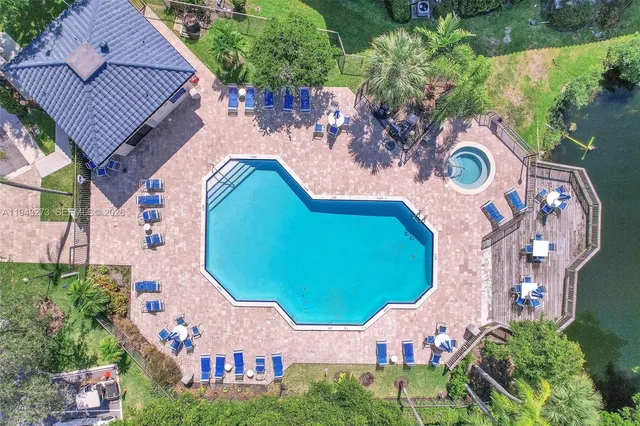 $2,700 | 1618 Northwest 81st Way, Unit 1618, Plantation, FL 33322