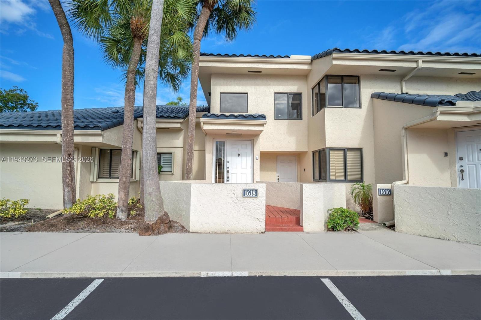 1618 Northwest 81st Way, Unit 1618 Plantation, FL 33322 - Photo 8 of 37