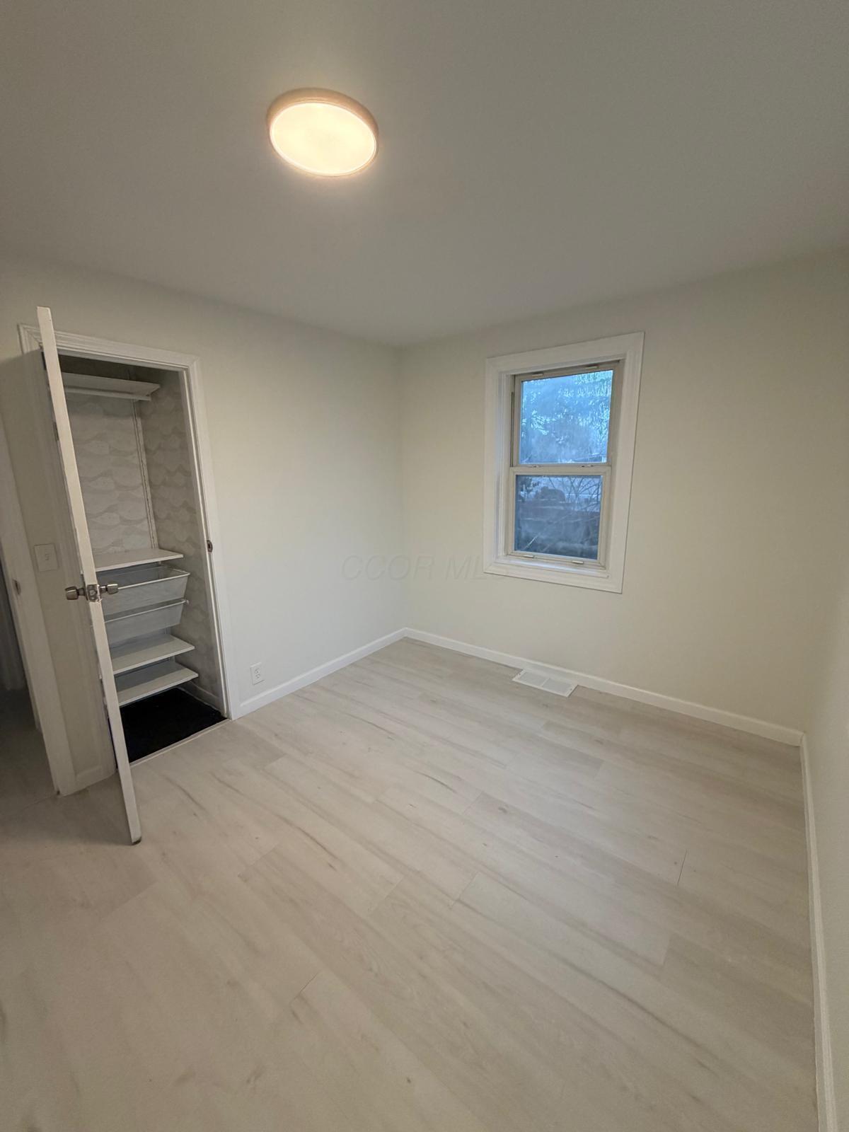 1946 Lehner Road Columbus, OH 43224 - Photo 13 of 21 PHOTO-2026-01-06-13-02-14_8