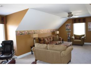 1046 Deer Harbour Road Bristol, TN 37620 - Photo 17 of 24 Bonus Room