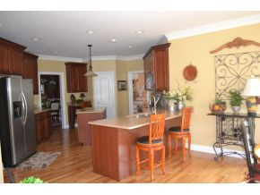 1046 Deer Harbour Road Bristol, TN 37620 - Photo 19 of 24 Kitchen
