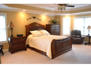 1046 Deer Harbour Road Bristol, TN 37620 - Photo 9 of 24 Beautiful Master Bedroom