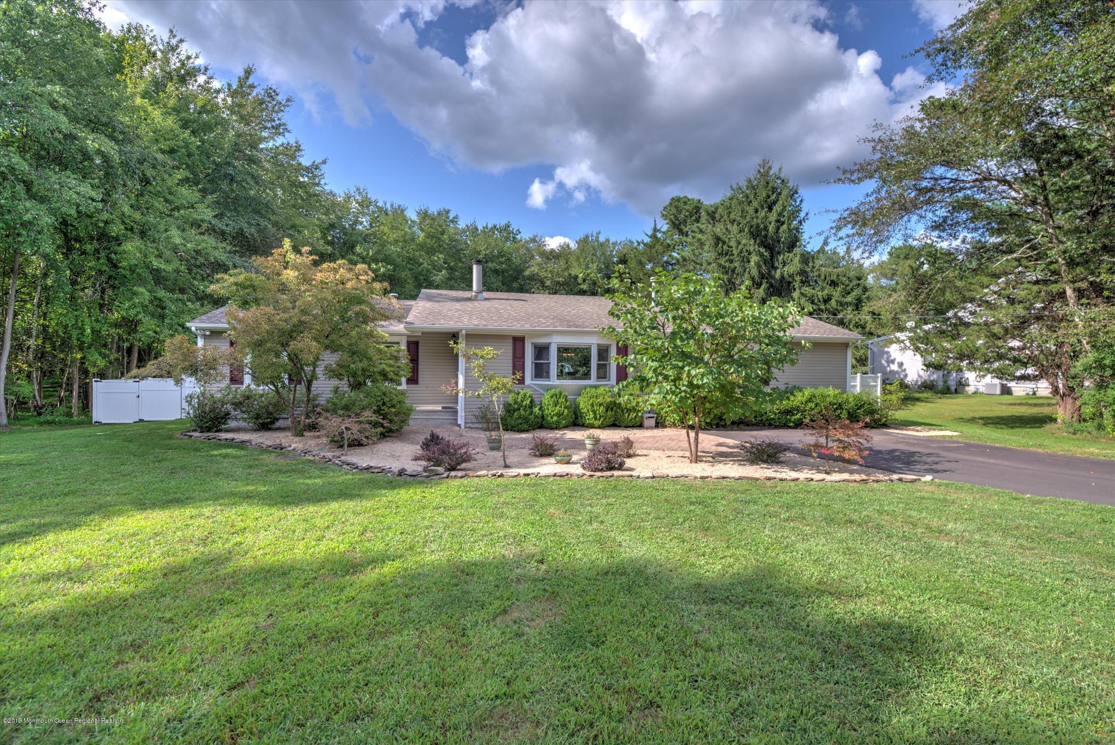 645 Eltone Road Jackson, NJ 08527 - Photo 1 of 44 01-FRONT