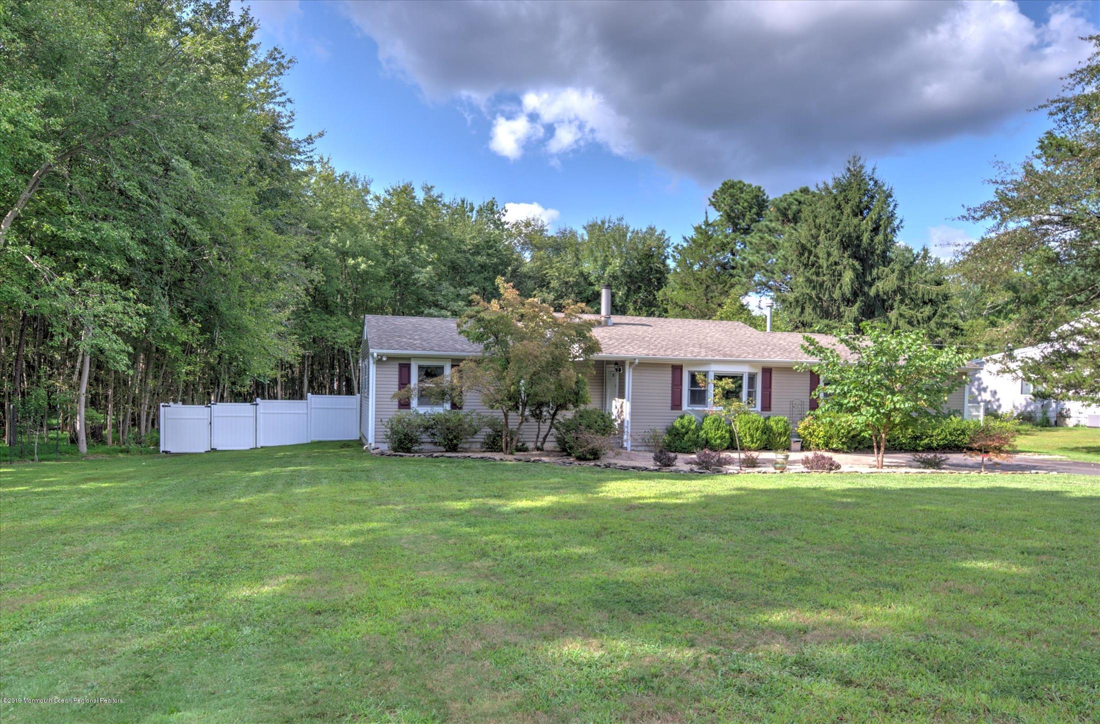 645 Eltone Road Jackson, NJ 08527 - Photo 2 of 44 02-FRONT