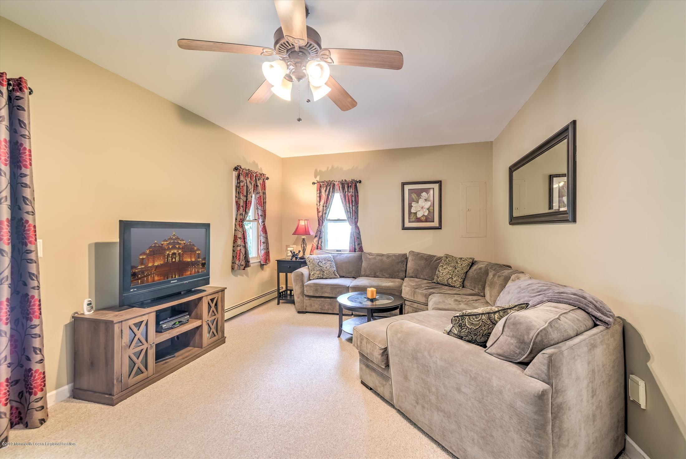 645 Eltone Road Jackson, NJ 08527 - Photo 13 of 44 13-DEN